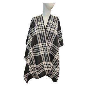Woolrich Black White Plaid Shawl Onesize Fits Most Reversible